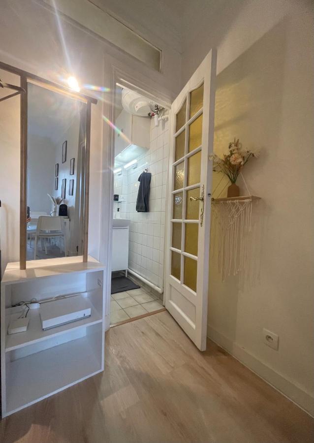 Dream Dwell Paris-Charming Studio Superb Location In 7Th District Paris Exteriör bild